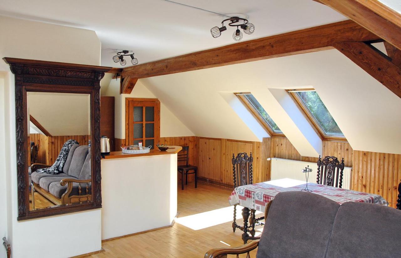 Brasov Valley Apartment Ngoại thất bức ảnh